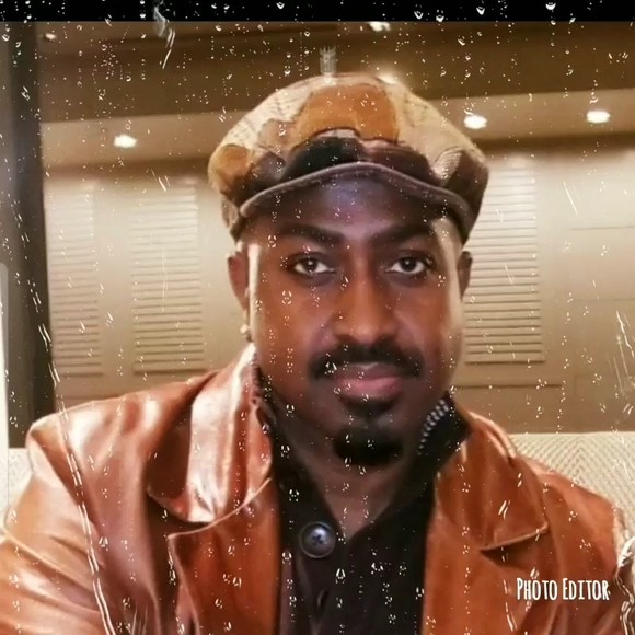 Meet your Posher, Lester - Picture 1 of 1